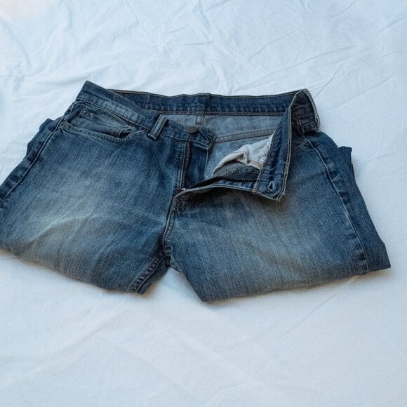 Vintage, Levi, Straight-leg Mid-Rise jeans - Picture 2 of 6